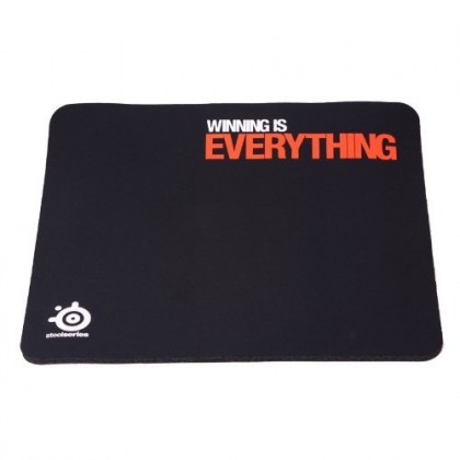 STEELSERIES QCK MASS WINNING IS EVERYTHING