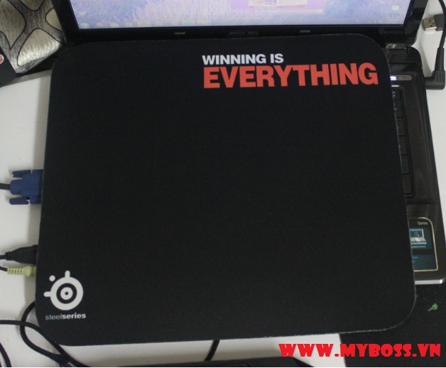 STEELSERIES QCK MASS WINNING IS EVERYTHING